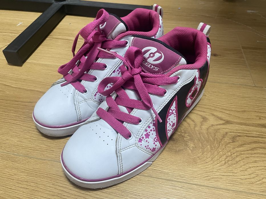 Кроссовки Heelys с колесиками
