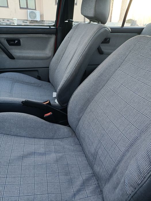 Volkswagen Golf 2