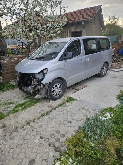 Hyundai H1 на части Всичко налично
