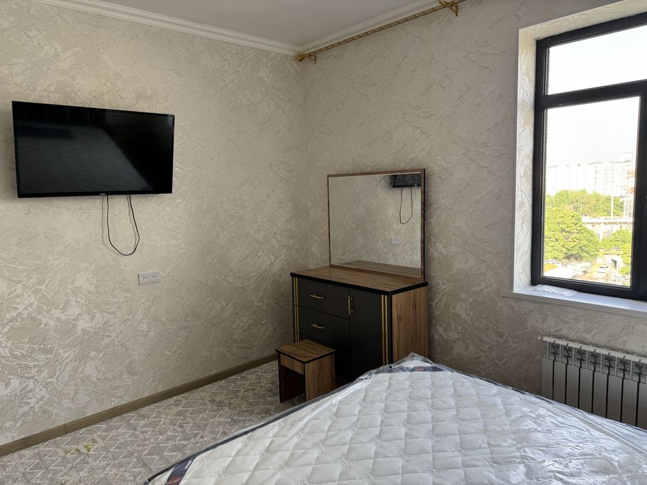 Novastroyka yengi uy yashnabod katelniy rayon 4 xona