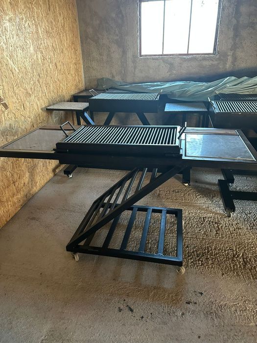 Gratar gradina pe roți