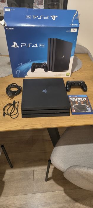 Play Station 4 Pro / PS4 Pro