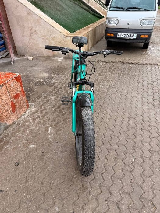 Yangi velik sotiladi