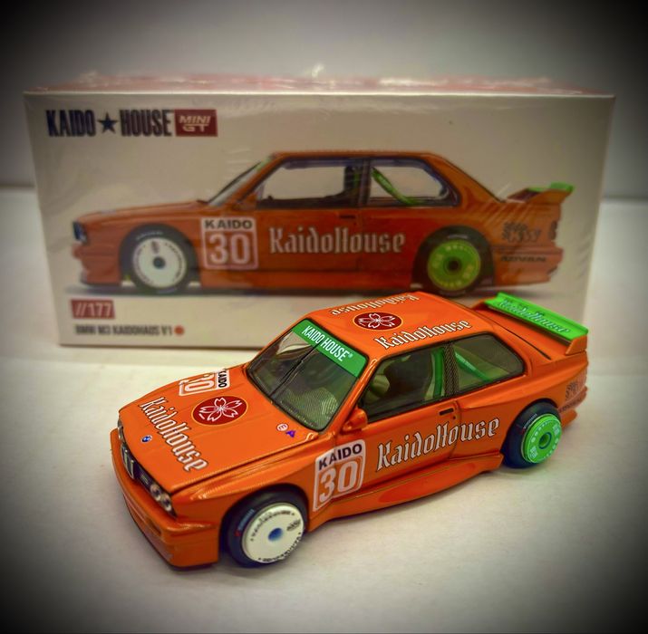 KAIDO HOUSE BMW M3 machetă auto metalică scara 1:64