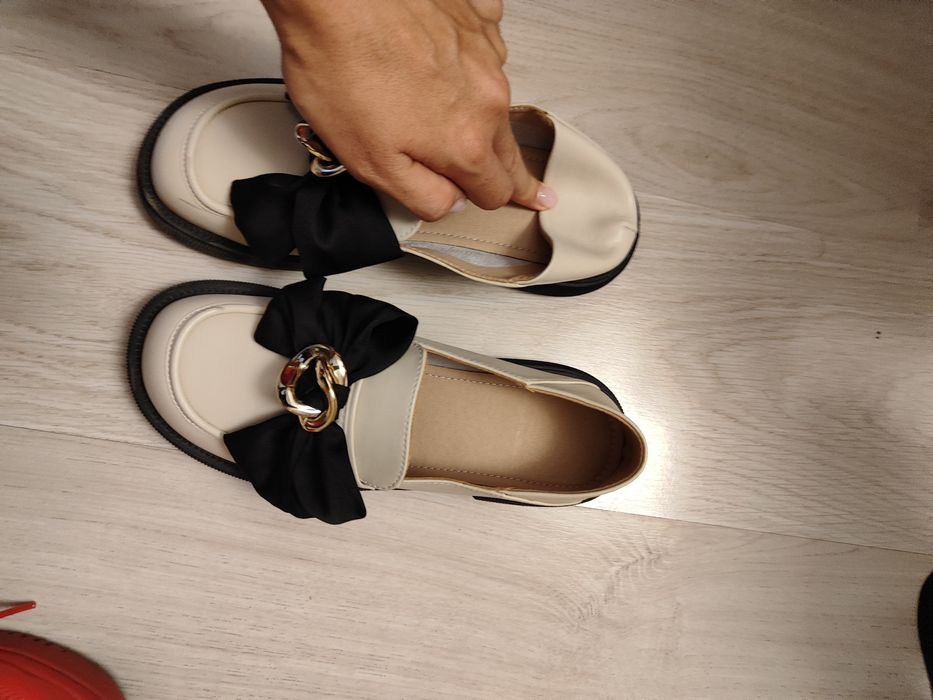 Туфли . Балетки кожаные