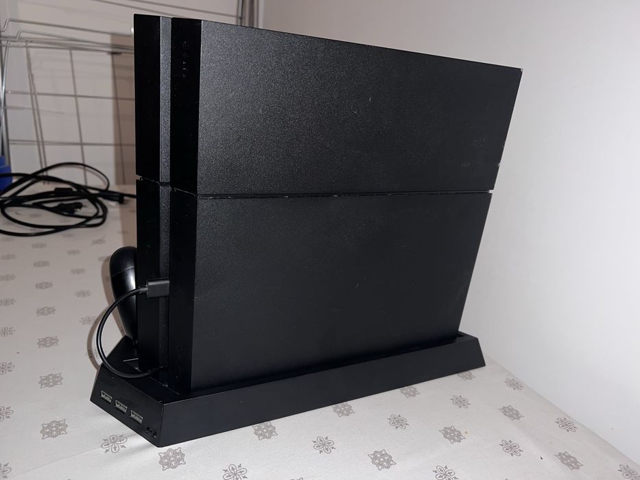 Ps4+2 Manete+statie+jocuri