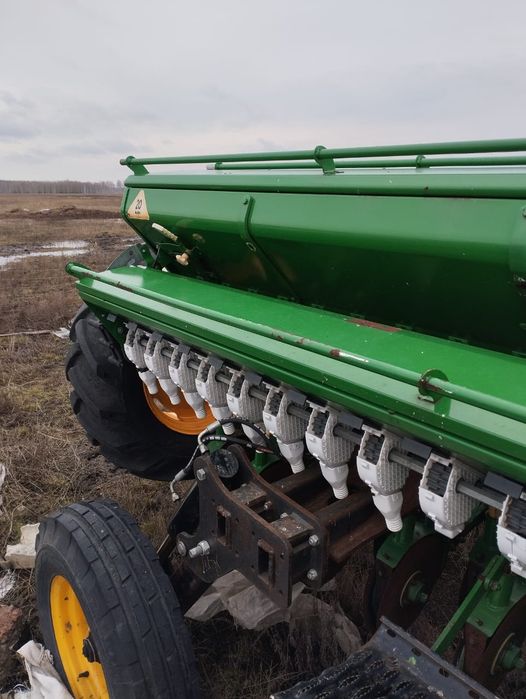 Продам дисковую сеялку 5.4 метра