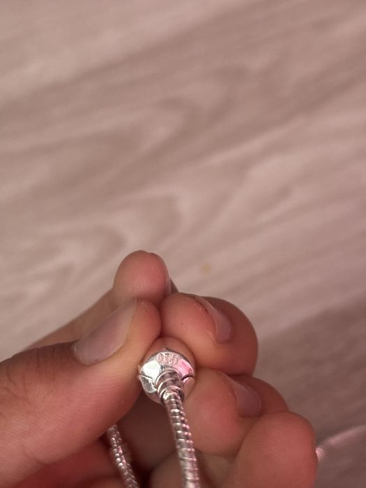 Vând brățări de argint unisex după pandora unu la unu
