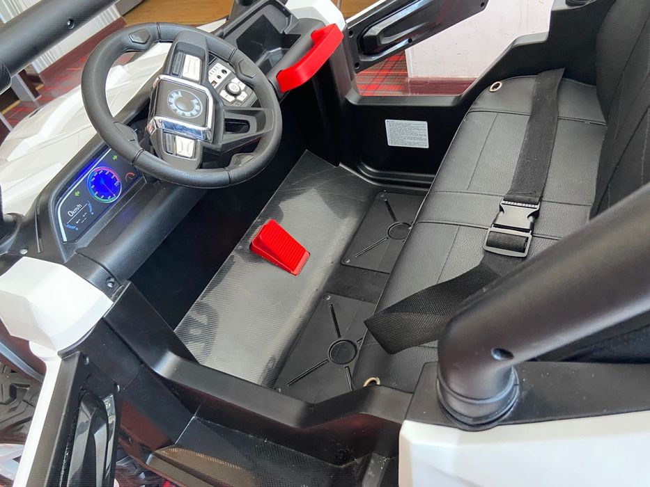 Детский электромобиль