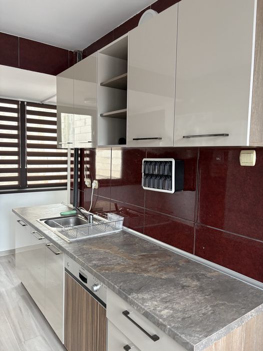 Inchiriez apartament bulevard