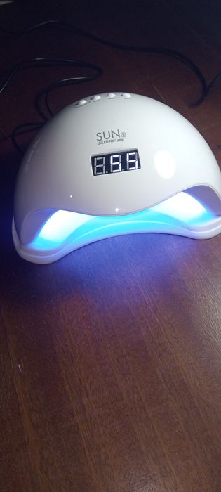 Продам маникюрный набор