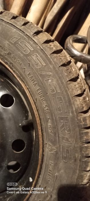 Продам комплект зимних колёс