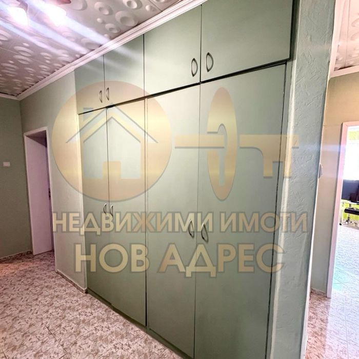 Продава се Четиристаен апартамент в Търговище, Център - 105 кв.м за 1477 €/кв.м - Снимка #8