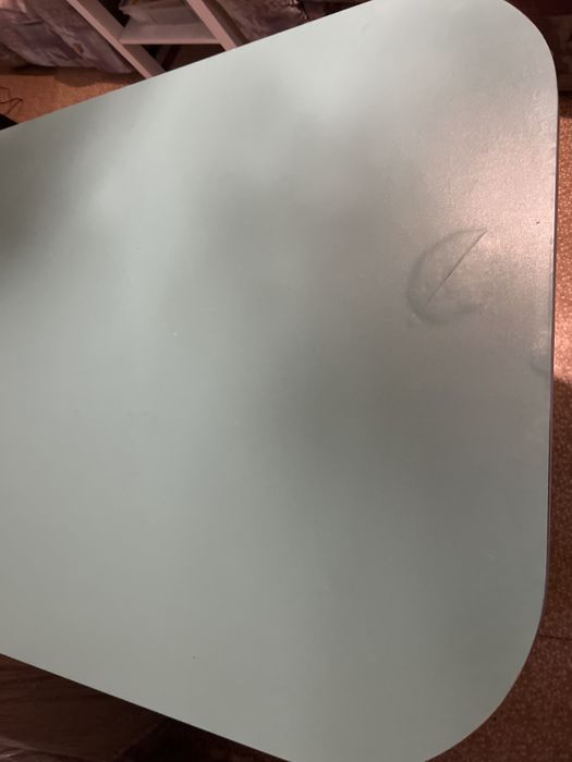 Стол зеленый офисный