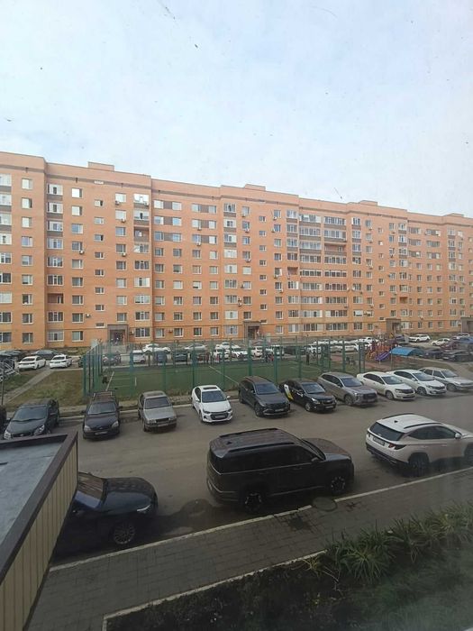 2 ком в Береке на 2 этаже