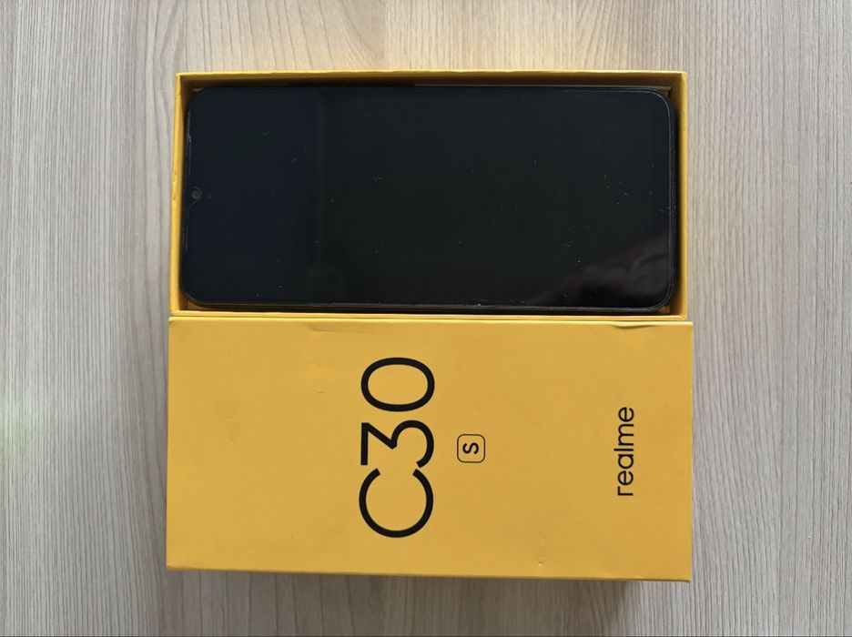 Realme C30 продам