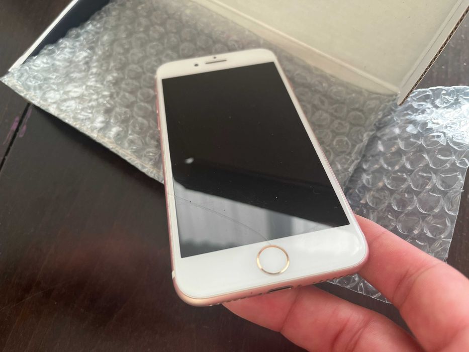 iPhone 7 128GB White Gold