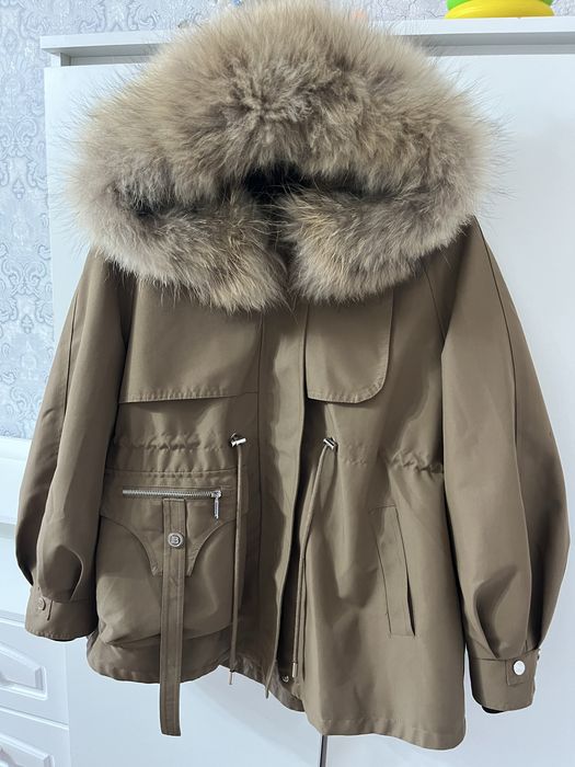 Продам женскую парку