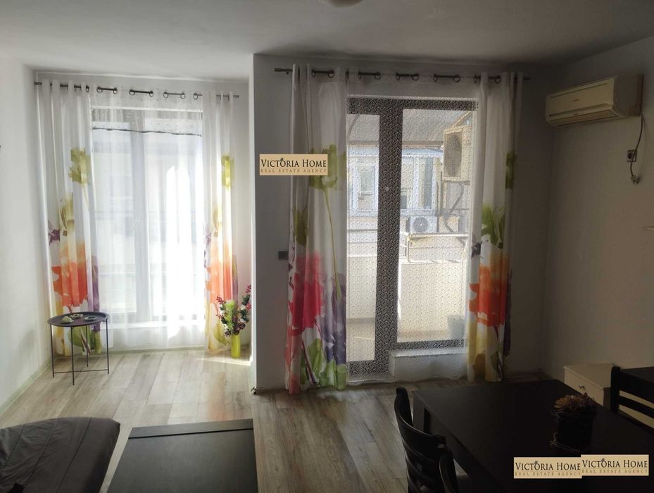 Продава се Тристаен апартамент в Бургас, Пристанище Бургас - 100 кв.м за 2499 €/кв.м - Снимка #15