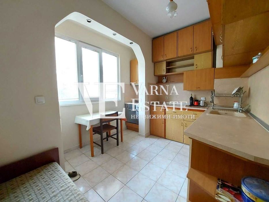 Продава се Тристаен апартамент в Варна, Победа - 65 кв.м за 1693 €/кв.м - Снимка #6