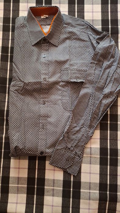 Мужская рубашка с длинным рукавом