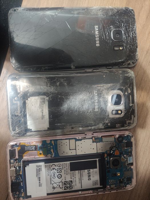 Lot 3x Samsung Galaxy S7 (G930F) - Pentru Piese / Plăci bază