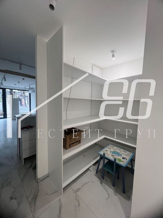 Дава се под наем Магазин в Варна, Център - 35 кв.м за 997.05 € - Снимка #2