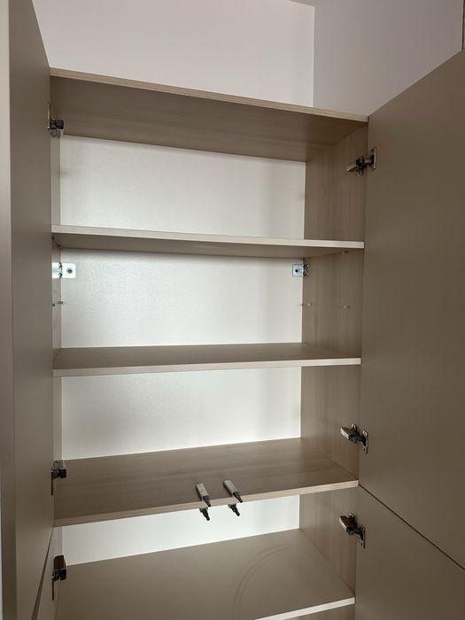 corp depozitare dulap