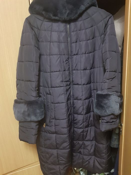 Пуховик с капюшоном б/у