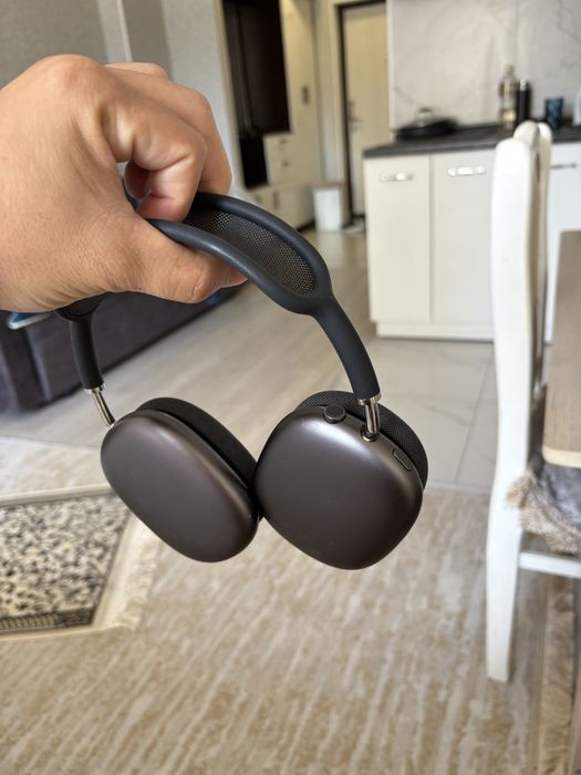 Air pods max original