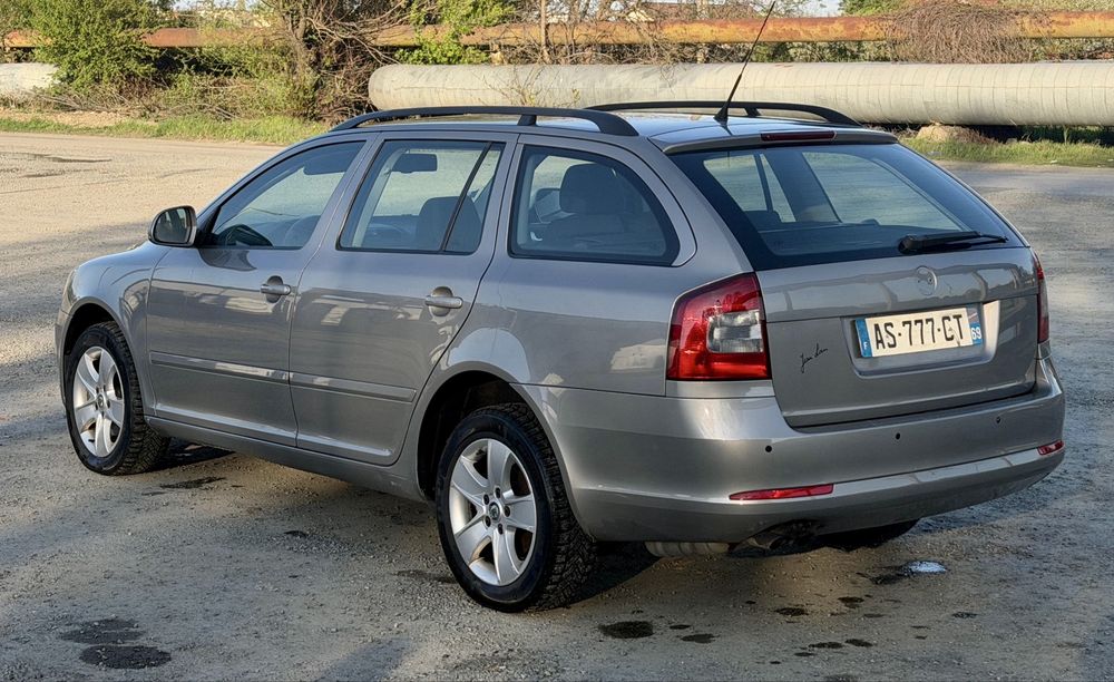 SKODA Octavia 2010 — imagine 4