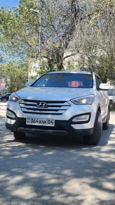 Hyundai Santa Fe  2.4л  2013гв