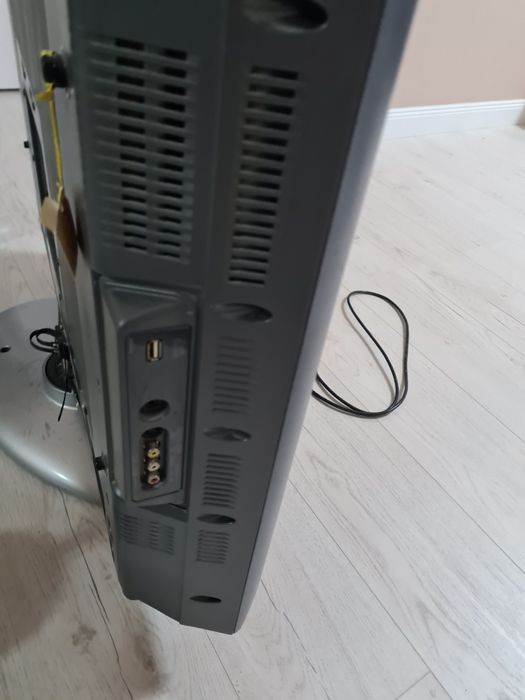 Hitachi телевизор