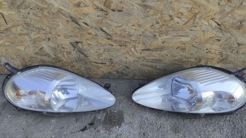 Far Stanga Dreapta Fiat Grande Punto An 2006/2009 Oferim Garatie