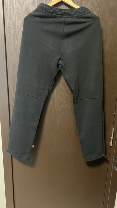 Долнище на nike tech fleece