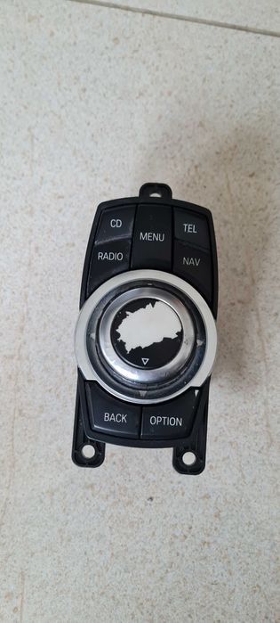 Екран/Жабка/Пепелник/кознола-бутони/задна конзола клим. BMW f01