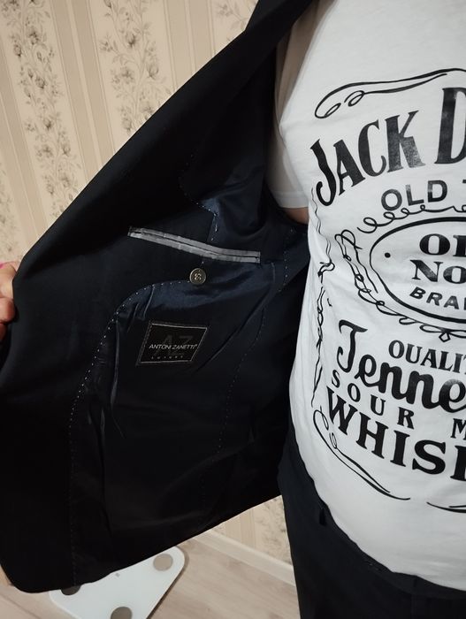 Продам костюм двойка