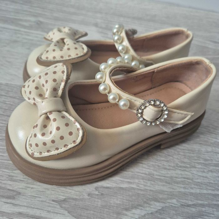 Pantofi fetita cu fundita si perle, marime 27, scoala, gradinita