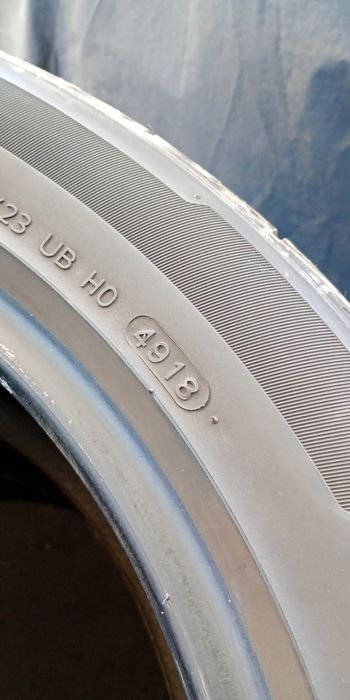 Hankook EVO2 suv 2бр.235/50/19 дот3618
