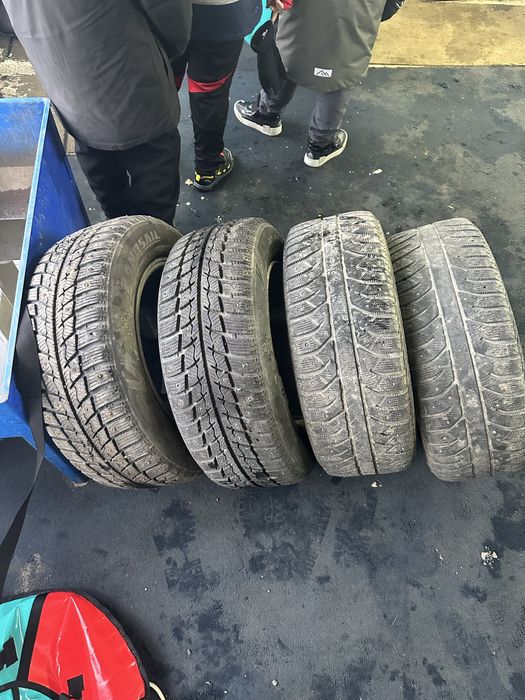 Продам комплект колес дисков