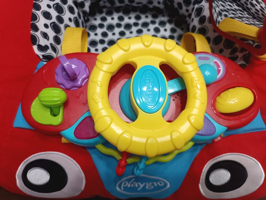 Игрален център кола със светлини и звуци Playgro