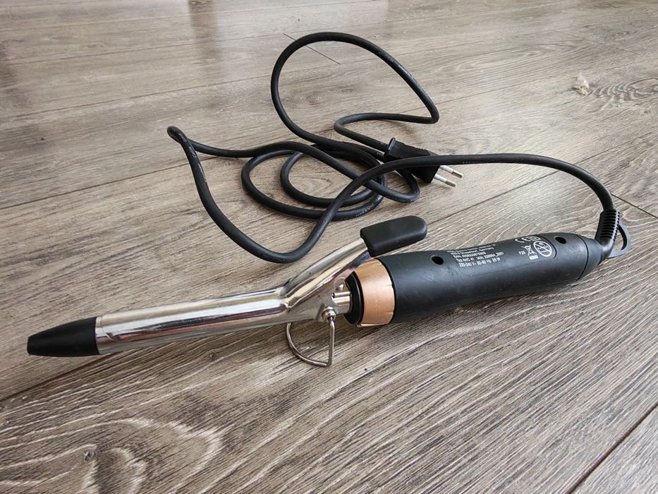 Uscător de par și placă de păr de la Remington