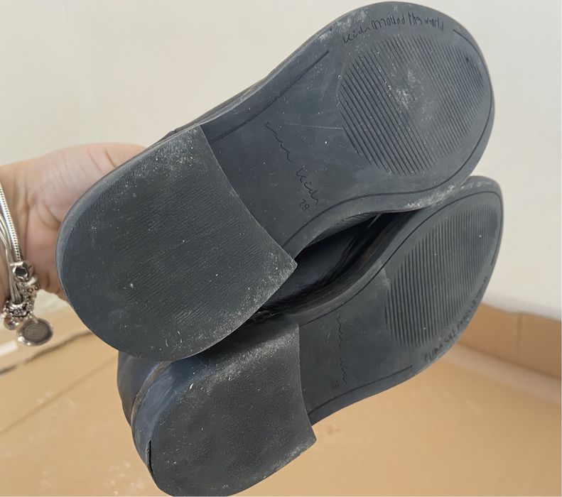 Zara черни боти 28 номер