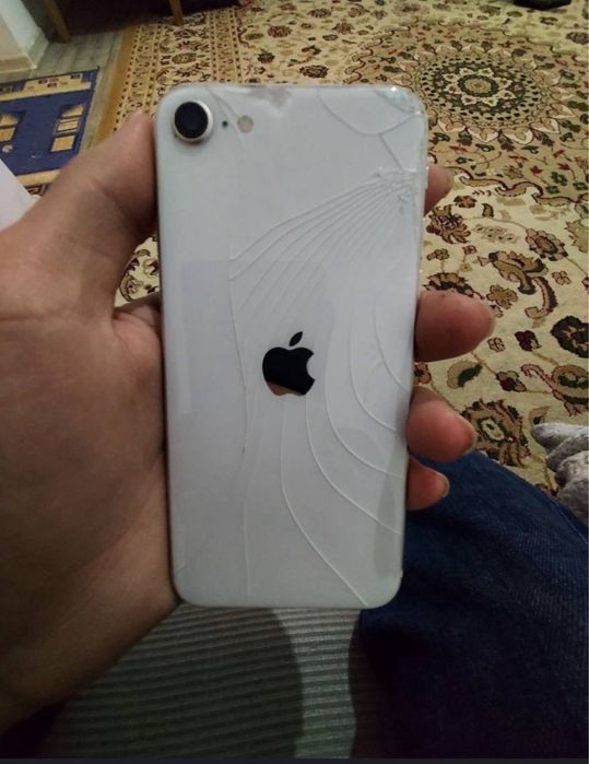 Айфон се Iphone se iphone se ce