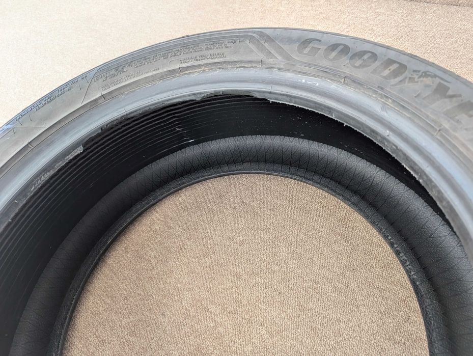 Set 2 anvelope de vară Goodyear Eagle F1 96W