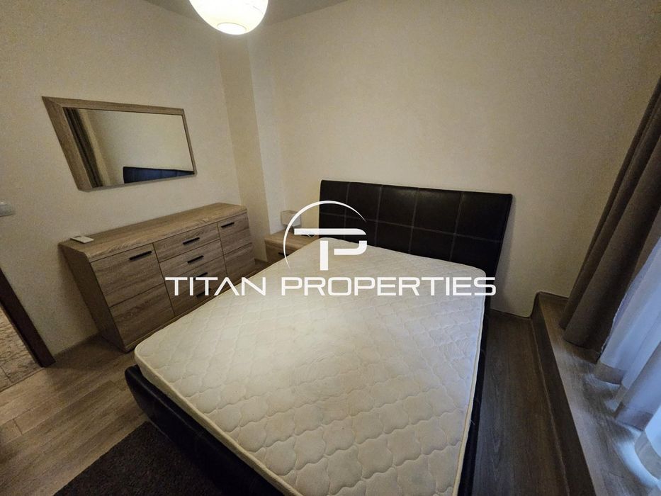 Дава се под наем Тристаен апартамент в Пловдив, Център - 110 кв.м за 600 € - Снимка #1