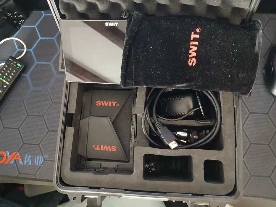 Sony 28-135mm F4 OSS G FE PZ & Sony FE 70-200mm F2.8 OSS GM + accesori