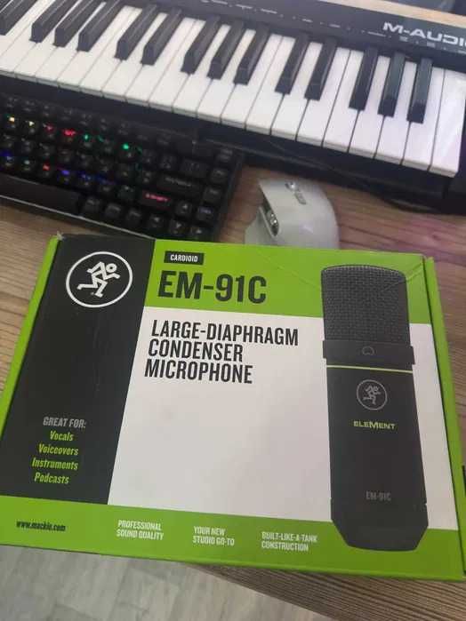 Mackie EM-91C / Студийный конденсаторный микрофон