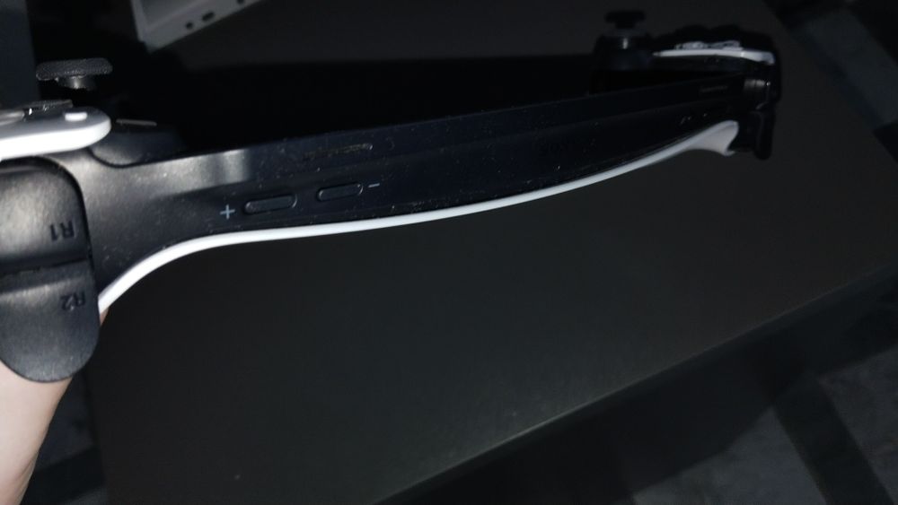 Продам Playstation Portal PS5 SONY