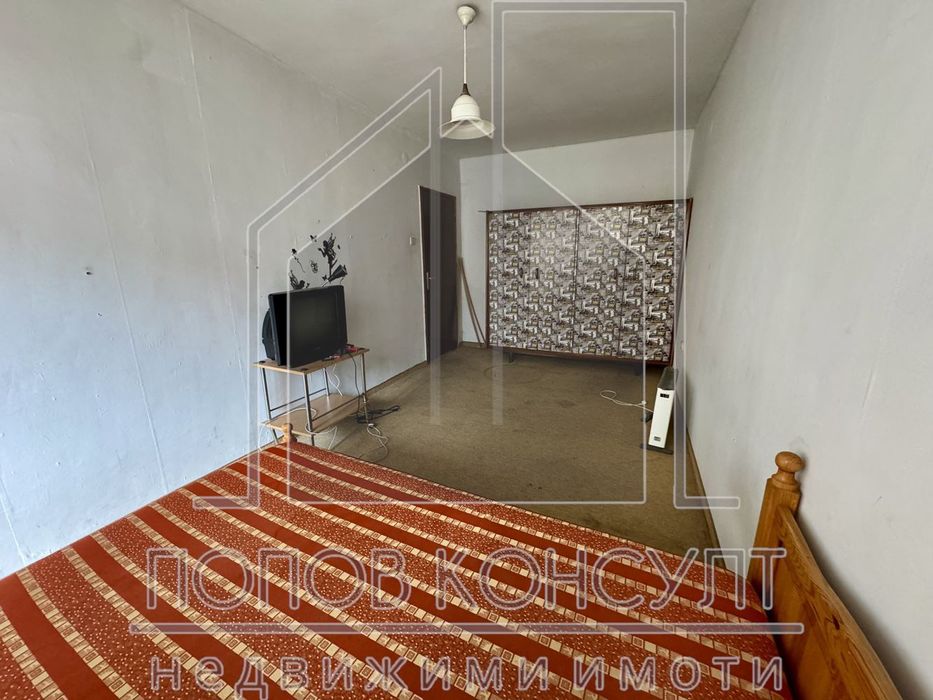 Дава се под наем Тристаен апартамент в Пловдив, Младежки Хълм - 96 кв.м за 380 € - Снимка #3